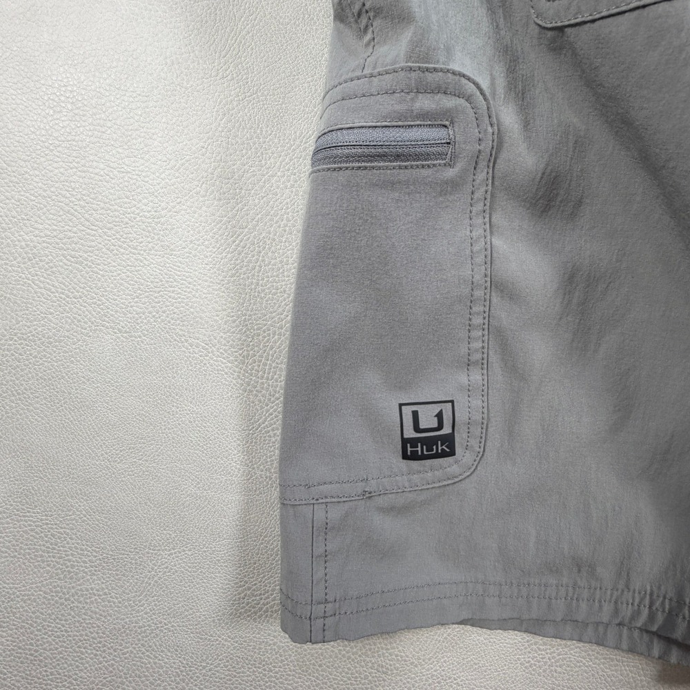 Huk Waypoint Mens Large Fishing Cargo Shorts Gray Recycled Blend Stretch Size 36 - Picture 12 of 14